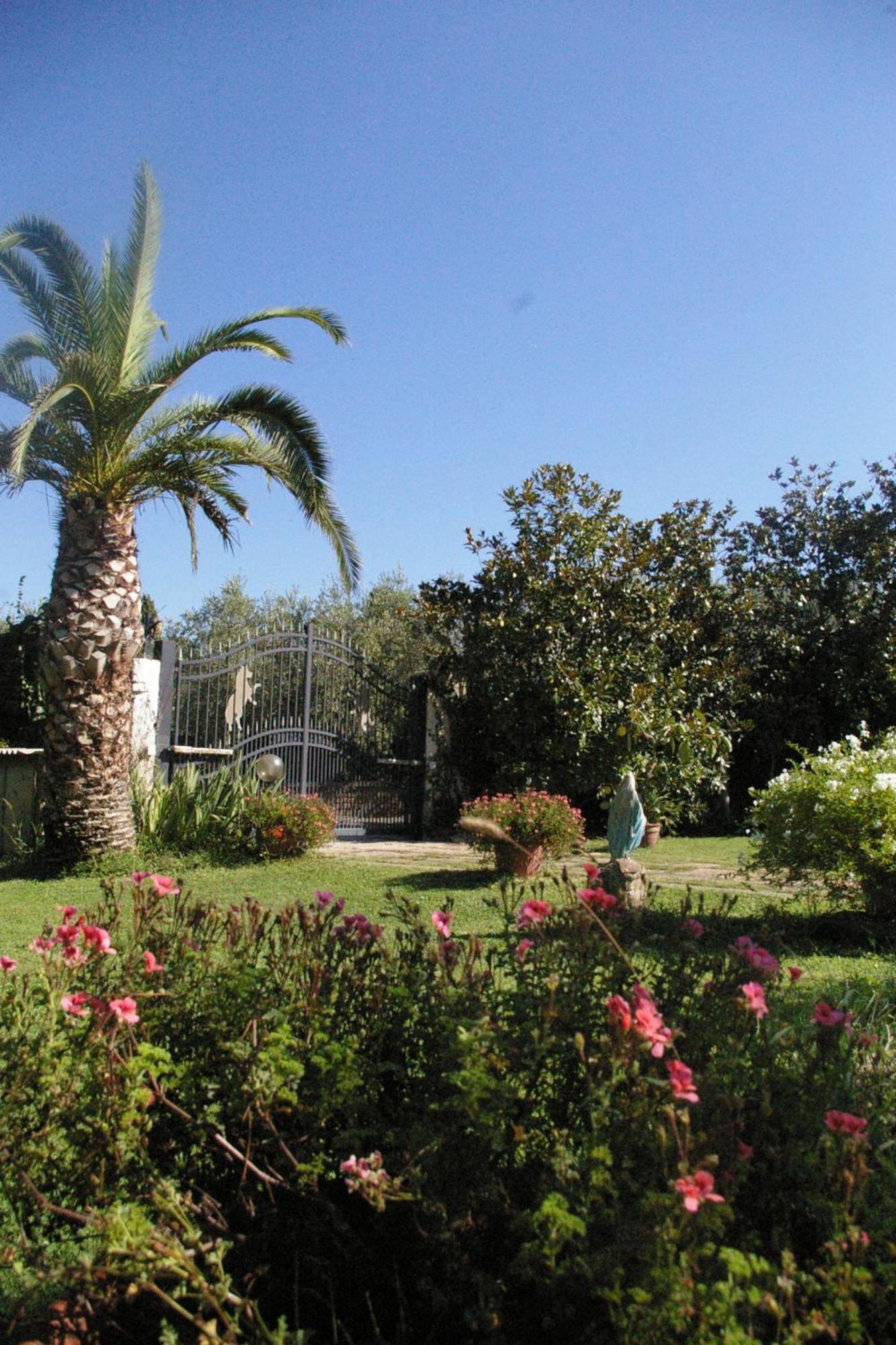 B&B Villa Sans Souci Civitavecchia Exterior photo